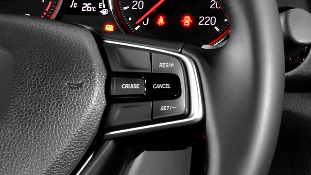 Sự kết hợp của hộp số vô cấp CVT và chế độ ga tự động Cruise control giúp giảm thiểu mệt mỏi khi đi xe trên đường cao tốc. 