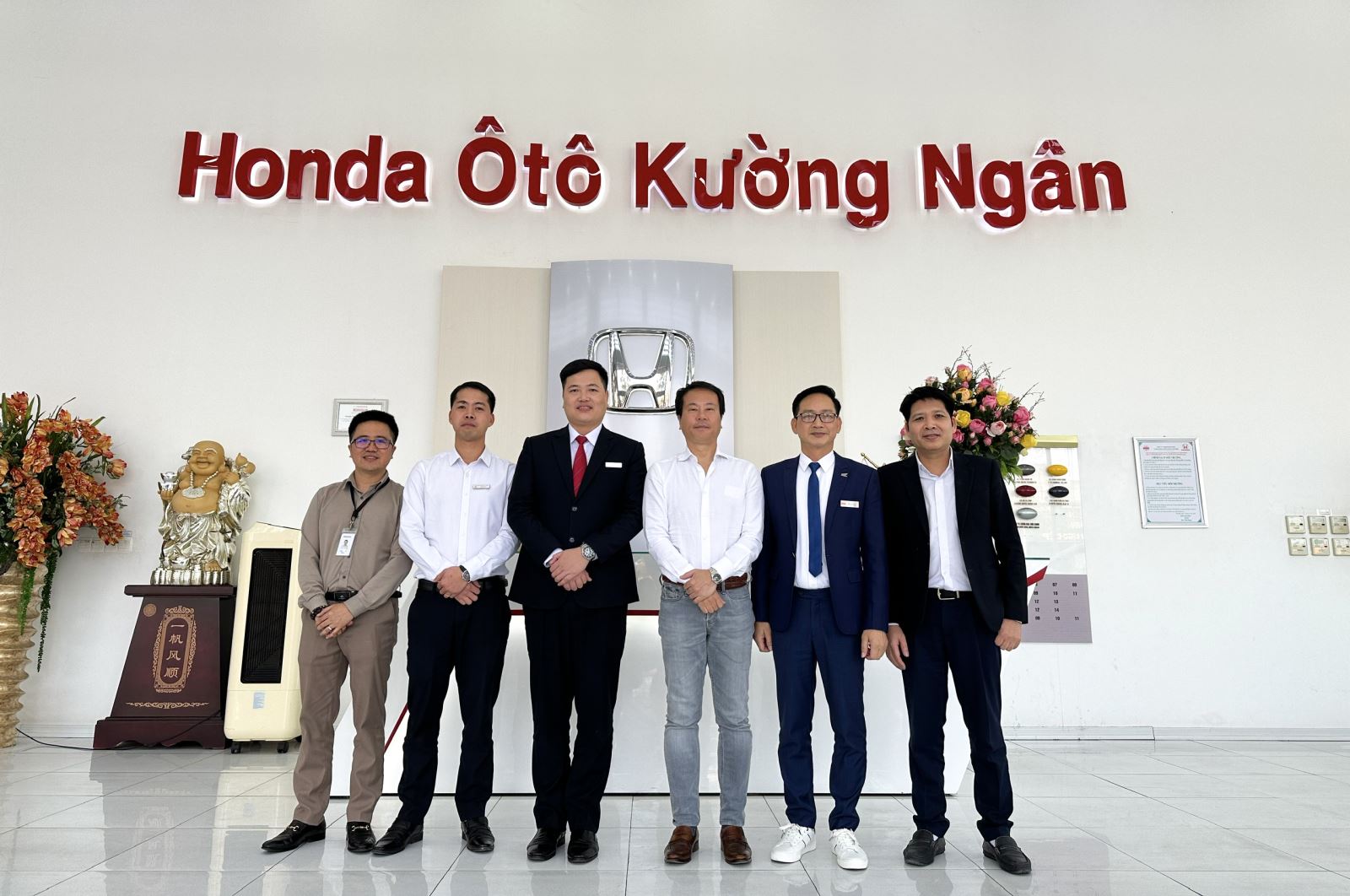 Tổng Giám đốc Honda Việt Nam - Ông Daiki Mihara về thăm và làm việc tại Honda Kường Ngân Thái Bình