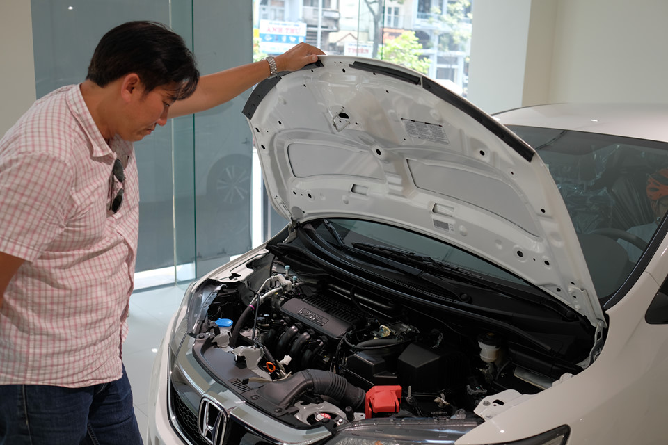 Honda CR-V huong thue nhap khau 0% ve dai ly, giao xe som 1 thang hinh anh 5