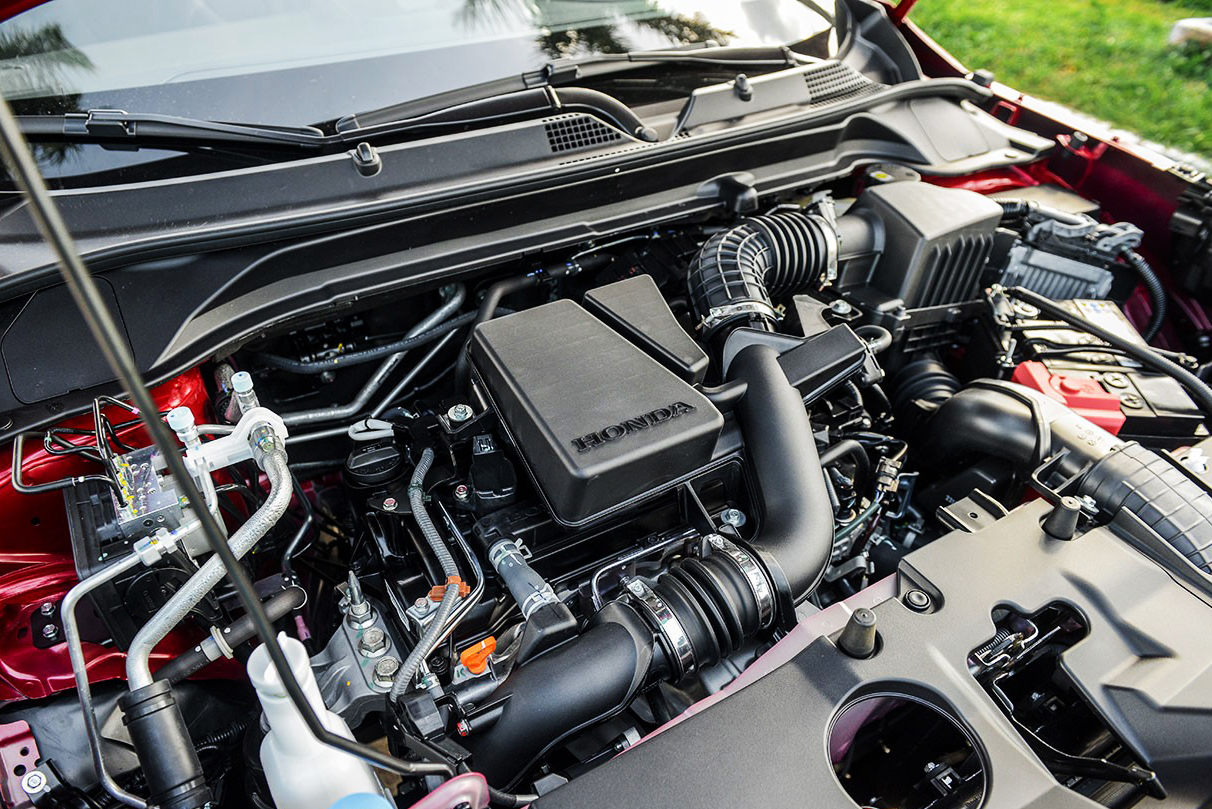 Honda HR-V phiên bản L sử dụng động cơ 1.5L VTEC TURBO giống phiên bản RS