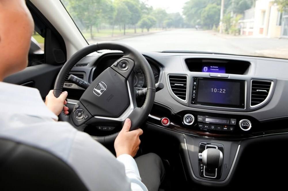 Cảm giác lái tốt giúp tài xế dễ dàng làm chủ phương tiện, giúp xe vận hành an toàn và thoải mái hơn