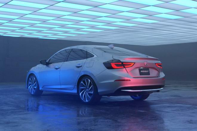 Honda sắp ra mắt sedan Insight thế hệ mới - 3