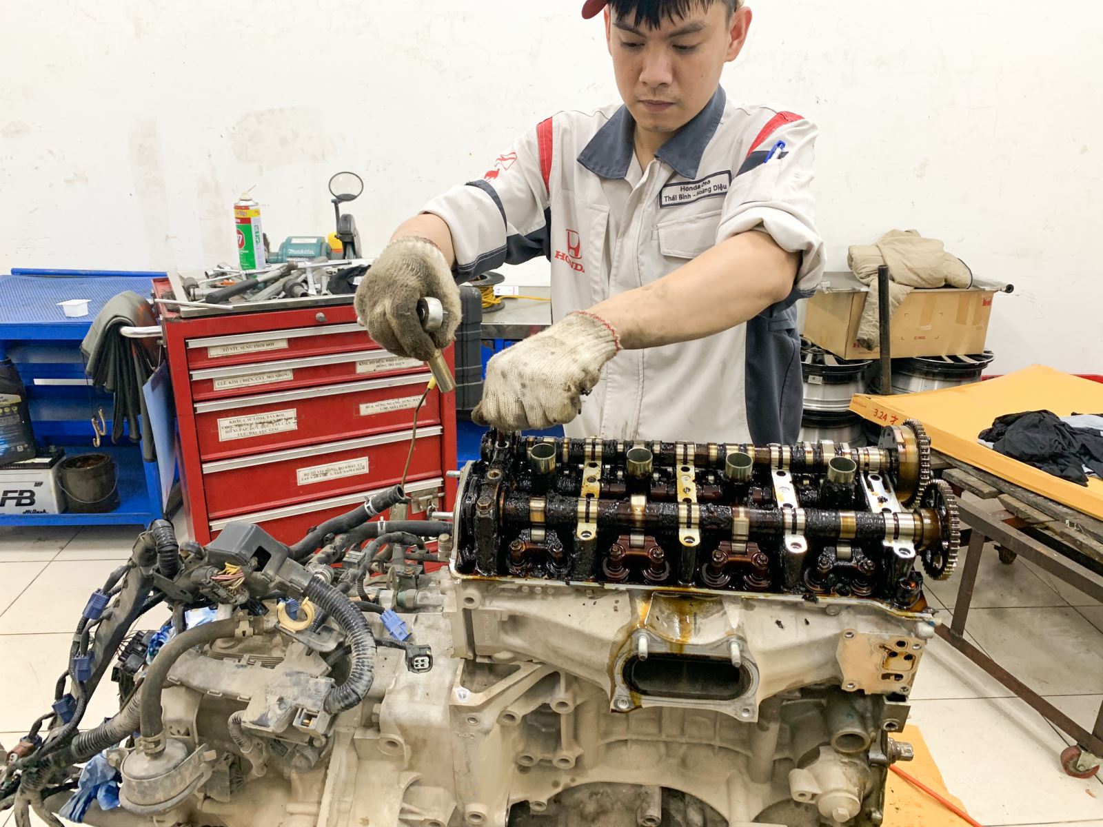 Bổ máy đại tu vì sử dụng dầu kém chất lượng