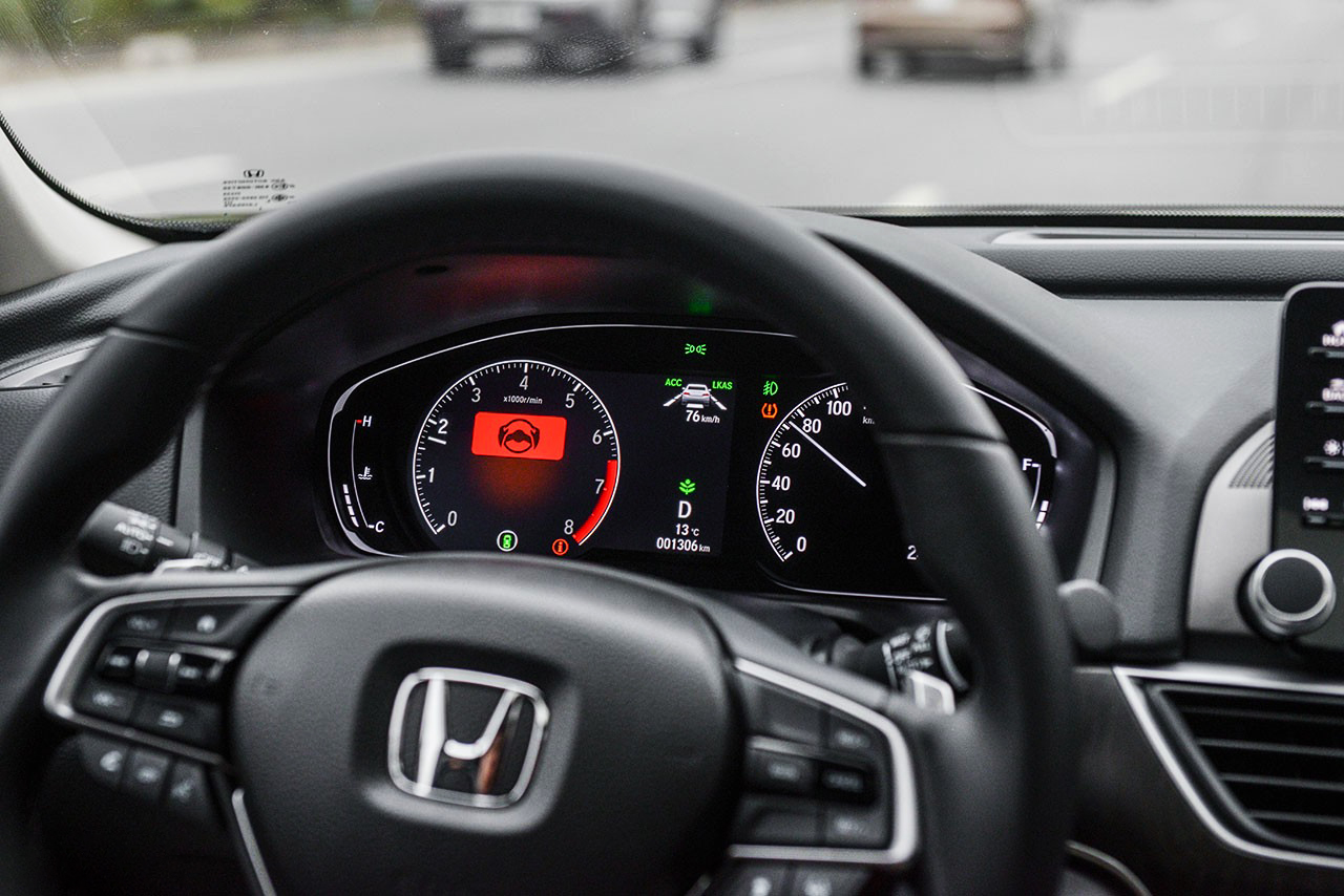 Tính năng RDM và LKAS trên Honda Accord