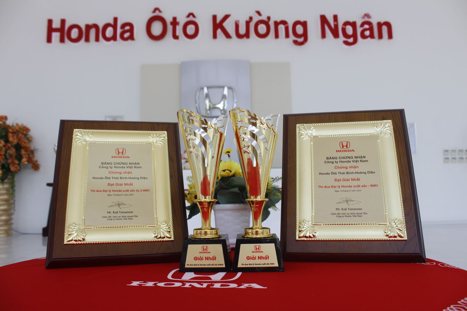 Chúc Mừng Honda Ôtô Thái Bình - Hoàng Diệu Đạt Giải Nhất Đại Lý Honda Xuất Sắc Ki96 và Đạt Giải Nhất Đại Lý Honda Xuất Sắc Kỳ II- Ki96