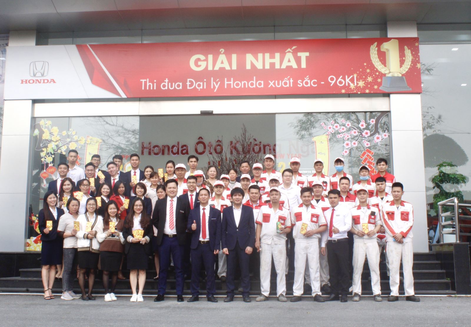 CBCNV Honda Ôtô Thái Bình-Hoàng Diệu sum họp khai xuân đầu năm