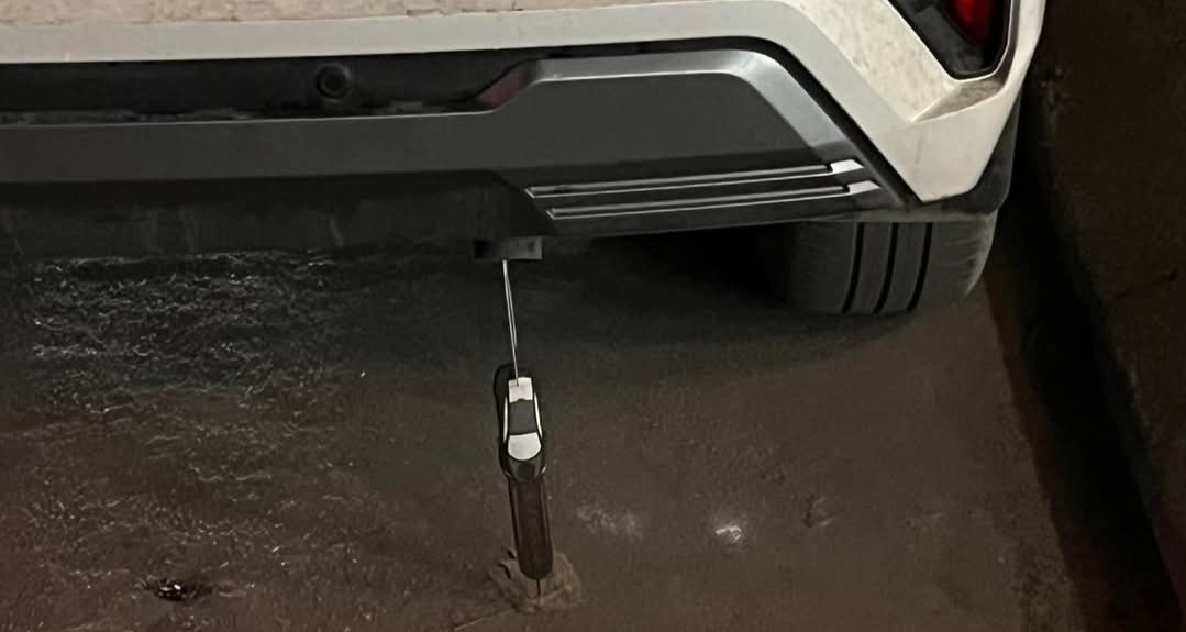 Dây chống tĩnh điện - phụ kiện không đáng tiền dành cho xe con