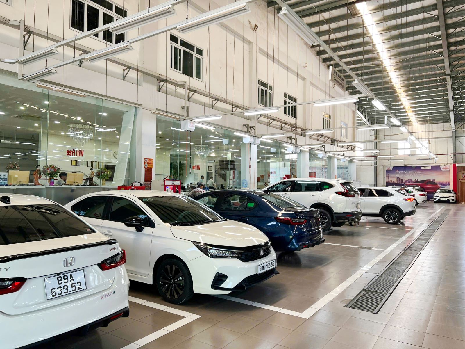 Có rất nhiều chi tiết cần kiểm tra khi xe của bạn đi qua vùng ngập lụt